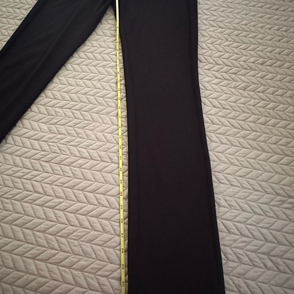 Like new! Calvin Klein Performance pants, black, size large - Picture 7 of 10